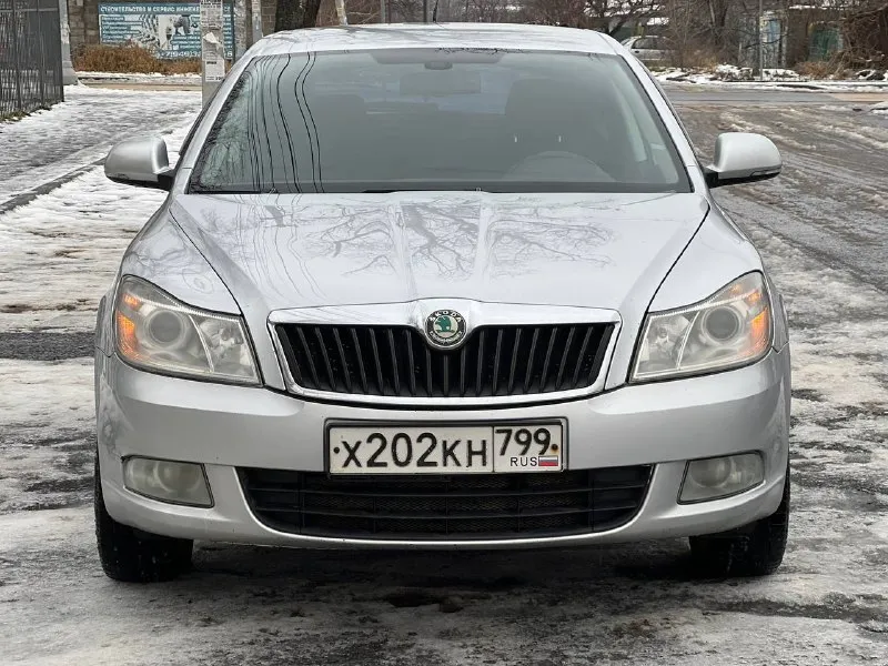 Продам автомобиль, skoda octavia a5, 1.4 турбо. 2010 год, пробег 250 тыс. км, автомобиль в отличном... - фотография