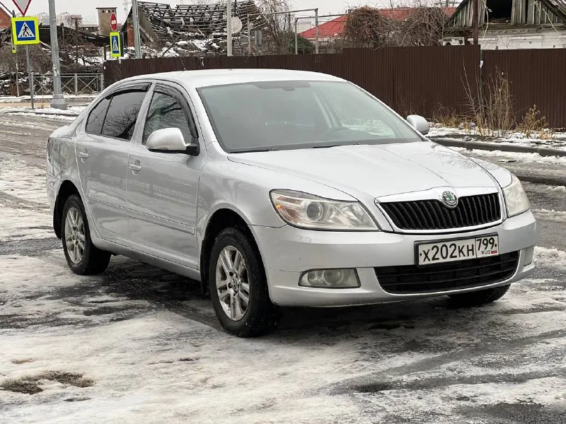 Продам автомобиль, skoda octavia a5, 1.4 турбо. 2010 год, пробег 250 тыс. км, автомобиль в отличном состоянии, вложений не требует вообще, полностью обслужен, двигатель, турбина в идеальном состоянии, акпп обслужена, работает идеально, хорошая комплектация, все работает отлично, с документами полный порядок, г. мариуполь, цена 775 000 руб, рассмотрю обмен. +79494969176 - фотография - 5