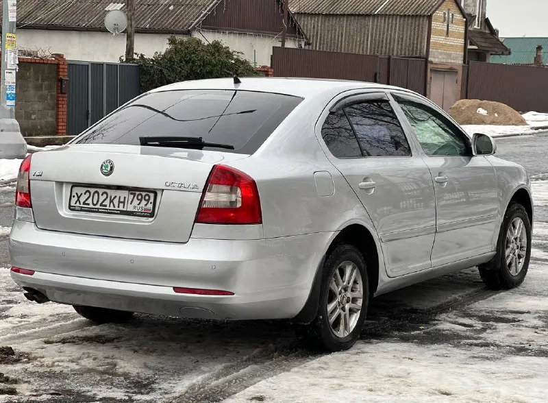 Продам автомобиль, skoda octavia a5, 1.4 турбо. 2010 год, пробег 250 тыс. км, автомобиль в отличном состоянии, вложений не требует вообще, полностью обслужен, двигатель, турбина в идеальном состоянии, акпп обслужена, работает идеально, хорошая комплектация, все работает отлично, с документами полный порядок, г. мариуполь, цена 775 000 руб, рассмотрю обмен. +79494969176 - фотография - 6