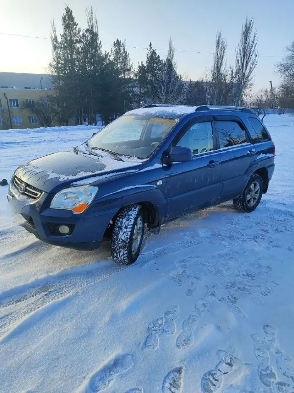 Продам kia sportage. 2009 год.
Автомобиль в отличном состоянии. Весь в заводском окрасе. Без дтп.
Все заводские стекла.
Двигатель работает отлично.
По ходовой части все перебрано, обслужено все.
Коробка в отличном состоянии.
Комплектация:климат контроль. Анти букс. 4эл стеклоподъемника. Гидро усилитель руля. Подогрев сиденьев. Подогрев заднего стекла. Abs esp, противотуманные фары, центральный замок.
Стоит сигнализация.
Имеется сервисная книжка, два ключа !
Любое переоформление. В мрэо.
Цена 950тыс. Руб торг
Все вопросы по телефону.
+79493184316 - фотография - 4