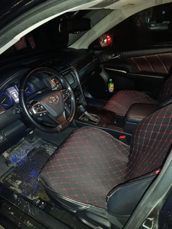 Toyota camry 2016 года, xv50 рестайлинг 2014-2017, 2.0 а. т, комплектация классик, 145000км. автомобиль не участвовал в дтп. новая зимняя резина. из незначительных недостатков трещины на лобовом стекле и царапину от ветки, которая легко устраняется полировкой. цена 1.750 +79498410426 дмитрий 📲 tg: @sadmankrd23 📞 звоните: +7(949)8410426 - фотография - 5