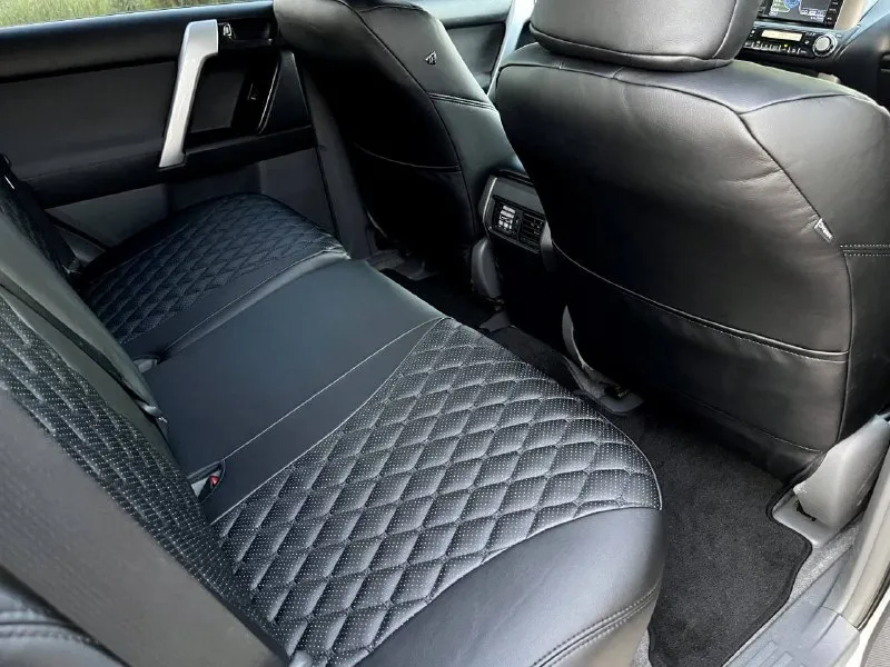 Toyota land cruiser prado 150 📅 2010 год выпуска ⏱ пробег: 230 000 км ⚙️ двигатель: 3.0 дизель 📍 коробка: автомат 📝 документы рф, собственник 🚘 состояние автомобиля: - эксплуатация бережная, только гаражное хранение, покупался новым в автосалоне донецка. - работает ровно и без нареканий. - турбина в отличном состоянии. - коробка переключает мягко, вопросов нет. - подвеска и ходовая часть полностью обслужены, посторонних звуков нет. - кузов в отличном состоянии, днище без ржавчины. - электрика полностью исправна, ошибок нет. комплектация и оснащение: -базовая комплектация, всё необходимое для комфортного использования. без ключевой доступ. -недавно установлена новая мультимедийная система. 📍 местонахождение: донецк / макеевка 💰 цена: 2.700.000₽ 📞 телефон: +7 (949) 324-40-38 осмотр в удобное время. готов на любые проверки. также возможен обмен с моей доплатой (только на внедорожник/паркетник до 4.000.000₽) 📞 звоните: +7(949)3244038 - фотография - 10