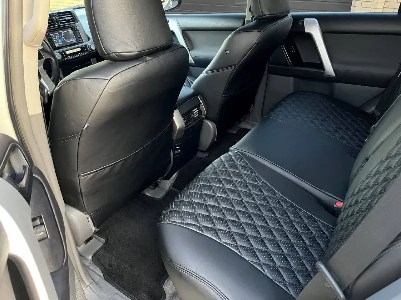 Toyota land cruiser prado 150 📅 2010 год выпуска ⏱ пробег: 230 000 км ⚙️ двигатель: 3.0 дизель 📍 коробка: автомат 📝 документы рф, собственник 🚘 состояние автомобиля: - эксплуатация бережная, только гаражное хранение, покупался новым в автосалоне донецка. - работает ровно и без нареканий. - турбина в отличном состоянии. - коробка переключает мягко, вопросов нет. - подвеска и ходовая часть полностью обслужены, посторонних звуков нет. - кузов в отличном состоянии, днище без ржавчины. - электрика полностью исправна, ошибок нет. комплектация и оснащение: -базовая комплектация, всё необходимое для комфортного использования. без ключевой доступ. -недавно установлена новая мультимедийная система. 📍 местонахождение: донецк / макеевка 💰 цена: 2.700.000₽ 📞 телефон: +7 (949) 324-40-38 осмотр в удобное время. готов на любые проверки. также возможен обмен с моей доплатой (только на внедорожник/паркетник до 4.000.000₽) 📞 звоните: +7(949)3244038 - фотография - 9