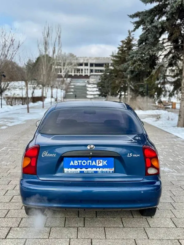 🇰🇵 chevrolet lanos 💰цена: 290 000р 🏢город: мариуполь 📅год выпуска: 2010 🧾пробег: 177 710 км. ⚙️двигатель: 1.5 ⛽топливо: бензин ⚙️кпп: механика 📞 телефон: +7-989-263-55-56 +7-949-727-41-51 +7-949-551-91-52 💾 описание: ✅ отличное техническое и внешнее состояние ✅ оригинальный пробег ✅ кузов без коррозии ✅ птс оригинал ✅ красивый цвет ✔️ кондиционер, зимняя резина на литых дисках, подушка безопасности, электростёкла, android магнитола, led птф, центральный замок, гидроусилитель руля, eva-коврики. улица шевченко 2️⃣6️⃣9️⃣ - фотография - 5