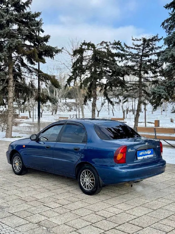 🇰🇵 chevrolet lanos 💰цена: 290 000р 🏢город: мариуполь 📅год выпуска: 2010 🧾пробег: 177 710 км. ⚙️двигатель: 1.5 ⛽топливо: бензин ⚙️кпп: механика 📞 телефон: +7-989-263-55-56 +7-949-727-41-51 +7-949-551-91-52 💾 описание: ✅ отличное техническое и внешнее состояние ✅ оригинальный пробег ✅ кузов без коррозии ✅ птс оригинал ✅ красивый цвет ✔️ кондиционер, зимняя резина на литых дисках, подушка безопасности, электростёкла, android магнитола, led птф, центральный замок, гидроусилитель руля, eva-коврики. улица шевченко 2️⃣6️⃣9️⃣ - фотография - 6