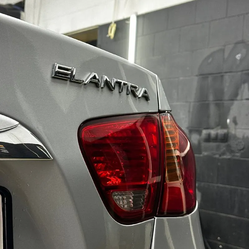 Hyundai elantra hd 2011 года автомобиль в хорошем техническом состоянии. один хозяин, вся в родном окрасе, пробег 205.000км родного! комплектация: -кондиционер (обслужен недавно); -подогревы сидений; -установлена мультимедийная система (android) с bluetooth, навигацией и т. д.; -музыка по штату с пищалками; -удобные сидения с поддержкой; -4 стеклоподъёмника, электро регулировка зеркал; -эур, abs и т. д. двигатель 1.6 (122лс. ), цепной! очень простой и надежный. масла не расходует, едет бодро. коробка полноценный автомат, поменяна 2 тыс. км назад на совершенно новую, еще 6 месяцев на гарантии! не путать с контрактной! имеется два комплекта колес зима и лето(на дисках) в хорошем состоянии. фары и кузовные детали все в родне, имеется притёртость на заднем левом крыле, на ход не влияет. на протяжении всей эксплуатации сиденья находились в чехлах. машина семейная, за последнее время была перебрана задняя ходовая часть, а именно замена всех сайлентблоков, обслужен кондиционер 📞 звоните: +7(959)1912709 - фотография - 4