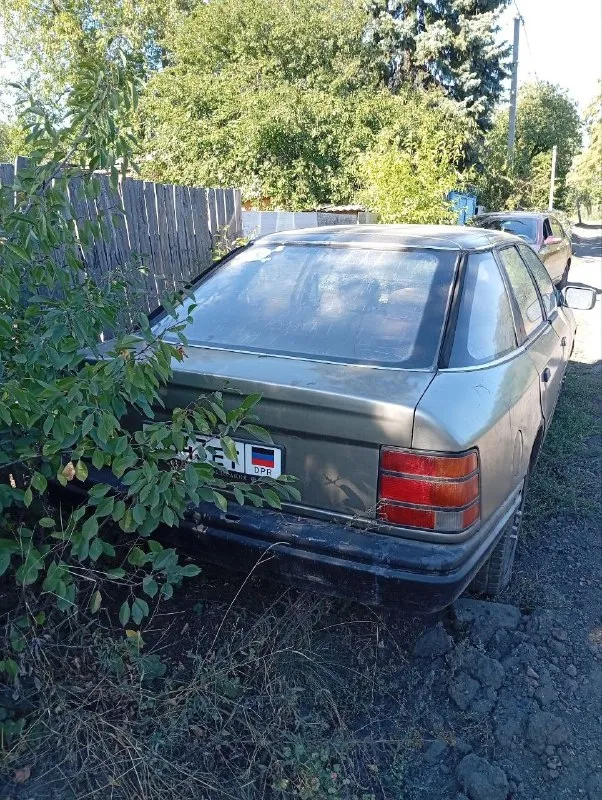 ↘️в продаже ford-scorpio↙️ ‼️внимательно читайте объявление ‼️ техническое состояние 4/5 двигатель-2.0л❗️ машина на ходу (надо поменять втягивающее стартера)❗️ резина хорошая, зима шипы ✅ ходовка в хорошем состоянии 👌 кузовное состояние 4- в дтп не участвовала ❗️ ‼️утеряны документы‼️машину продаю под разбор. либо на сво‼️ учет днр, хозяин на связи❗️ 💲цена-60000т. р💲быстрым торг✅ писать в лс либо +79785214992 ✳️находится в снежном✳️ 📞 звоните: +7(978)5214992 - фотография - 4