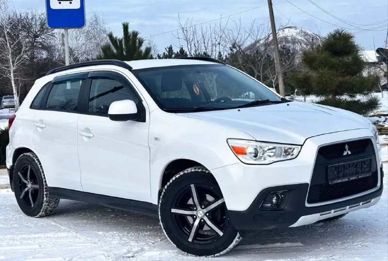 Продам mitsubishi asx, 2011 года выпуска, объём двигателя 1.6 117 л. с, 184.000 пробега родной!, кор... - фотография
