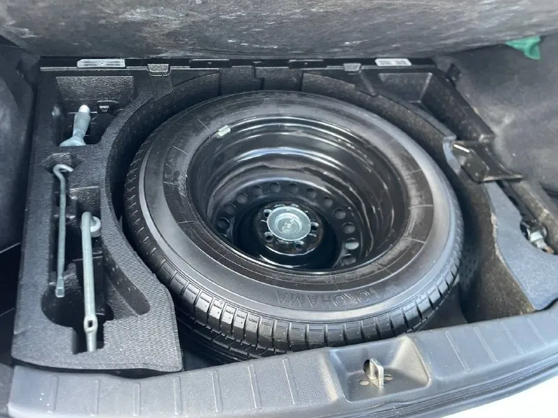 Продам mitsubishi asx, 2011 года выпуска, объём двигателя 1.6 117 л. с, 184.000 пробега родной!, коробка механика(самая надёжная связка в линейке), 2 хозяин. автомобиль в идеальном состоянии как внешне так и техническом состоянии, без вложений от слова совсем!, по кузову рыжиков, и вздутий нет, мотор коробка 5+, машина полностью обслужена от а до я, ходовая часть, масла, фильтра, недавно были обслужены, салон в превосходном виде, работает по авто абсолютно все работает. комплектация: бортовой компьютер, подогрев сидений, кондиционер, электро зеркала, мультимедиа даработнная с хорошим звуком, камера заднего вида, 4 эл-стекподъемника, обогрев заднего стекла, обогрев зеркал, складывание зеркал, складывание сидений, комфортный багажник, имеется абсолютно все для комфортного вождения. очень надёжный японский красовер, комфортабельный и вместительный, по документам чистый, любой вид оформления. по запросу скину видео обзор. цена 1.030.000 +7949564-47-36 +7(949)693-58-50 - фотография - 10