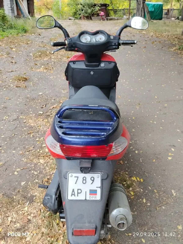 Продам мопед alpha jj50 qt-11( копия viper storm)2008 г. в. 49 куб. см. в отличном состоянии, двигатель 4-хтактный. с документами. новый акб. заводится как с кнопки так и с кикстартера. пластик без трещин, всё работает. пробег 8632 км. цена 70 тыс. +79493256491.горловка 📲 tg: андрей 📞 звоните: +7(949)3256491 - фотография - 8