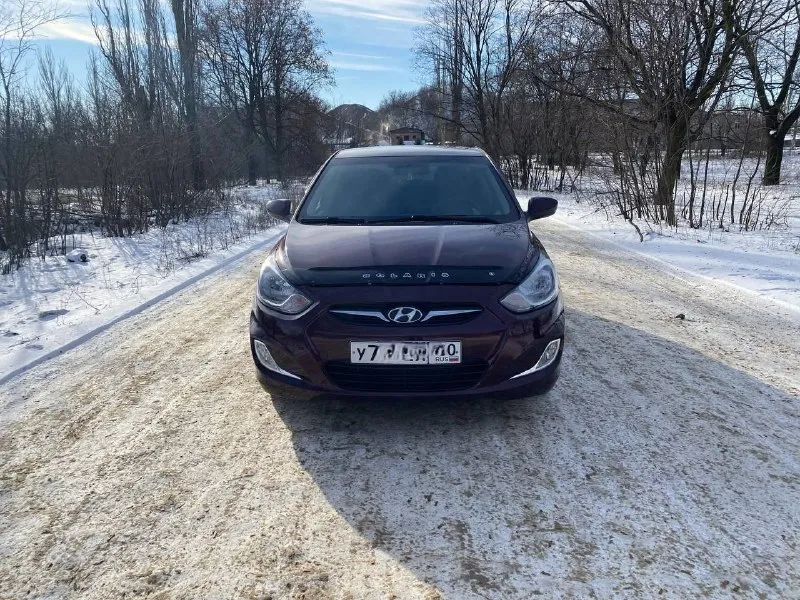 Продам надежный и экономичный авто хюндай солярис 2014год мотор 1.6 коробка автомат, пробег 170 тыс... - фотография