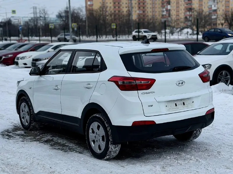🚗🅰️🅰️🅰️ 🚘марка: hyundai creta ⚙️двигатель 1,6л ⛽️вид топлива: бензин 📅год выпуска: 2017 💴цена: 1.550.000₽ 🗺пробег:169.000 км 📦кпп:автомат 📱номер телефона: +7-949-4999-180 +7-949-5000-980 📝описание: • кондиционер • 4 эл стекло подъёмники • усилитель руля • электро регулировки зеркал • подогревы сидений • мультимедия usb, aux bluetooth • сенсорный монитор • камера заднего вида • мультируль 📍•город мариуполь ул куприна 10 • 📞 🇷🇺 звоните: +7-949-4999-180 +7-949-5000-980 - фотография - 6