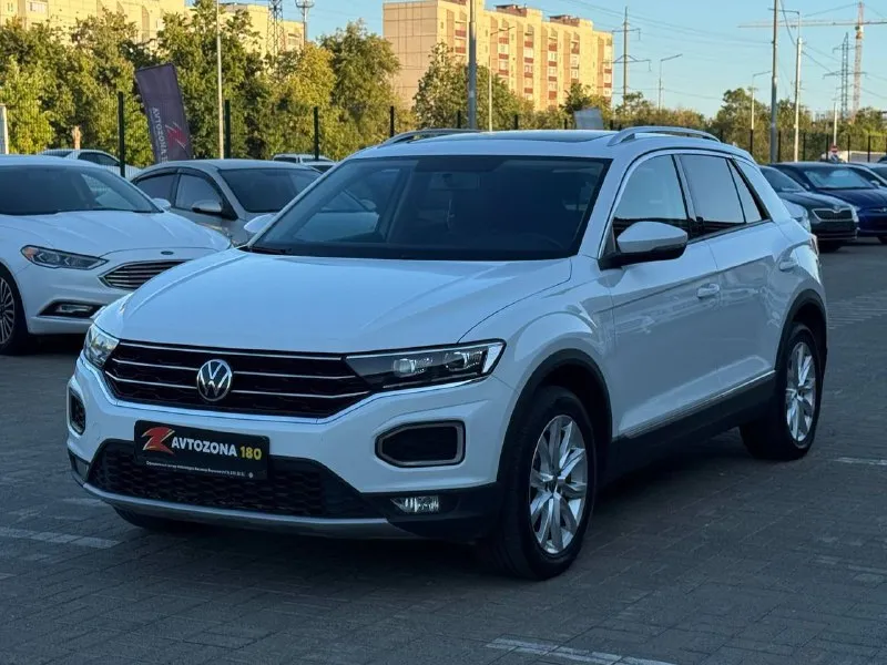🚗🅰️🅰️🅰️ 🚘марка: volkswagen t-roc ⚙️двигатель: 1.5 ⛽️топливо: бензин 📦коробка автомат (gsg) 📅год выпуска: 2022 💴цена: 2.300.000₽ 🗺пробег:60.000 км 📱номер телефона: +7-949-4999-180 +7-949-5000-980 - авто в очень в хорошем состоянии -eco-режим. -кожаный салон - подогрев передних сидений -подогрев задних сидений -подогрев руля - подогрев зеркал - раздельный климат-контроль 4 зоны - мультируль - адаптивный круиз-контроль accs -система адаптивного освещения дороги afs -система контроля усталости водителя - камера заднего вида - старт-стоп, стоп старт - иммобилайзер - бесключевой доступ -автозапуск - акустика, aux, bluetooth, usb, gps (система смм), голосовое управление. качественная акустическая система -датчик света -датчик дождя -led-оптика, -дистроник, удержание в полосе и датчик слепых зон -аварийное торможение при угрозе столкновения -пневмо подвеска 📞 🇷🇺 звоните: +7-949-4999-180 +7-949-5000-980 📍•город мариуполь ул куприна 10• - фотография - 1