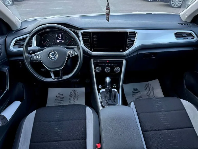 🚗🅰️🅰️🅰️ 🚘марка: volkswagen t-roc ⚙️двигатель: 1.5 ⛽️топливо: бензин 📦коробка автомат (gsg) 📅год выпуска: 2022 💴цена: 2.300.000₽ 🗺пробег:60.000 км 📱номер телефона: +7-949-4999-180 +7-949-5000-980 - авто в очень в хорошем состоянии -eco-режим. -кожаный салон - подогрев передних сидений -подогрев задних сидений -подогрев руля - подогрев зеркал - раздельный климат-контроль 4 зоны - мультируль - адаптивный круиз-контроль accs -система адаптивного освещения дороги afs -система контроля усталости водителя - камера заднего вида - старт-стоп, стоп старт - иммобилайзер - бесключевой доступ -автозапуск - акустика, aux, bluetooth, usb, gps (система смм), голосовое управление. качественная акустическая система -датчик света -датчик дождя -led-оптика, -дистроник, удержание в полосе и датчик слепых зон -аварийное торможение при угрозе столкновения -пневмо подвеска 📞 🇷🇺 звоните: +7-949-4999-180 +7-949-5000-980 📍•город мариуполь ул куприна 10• - фотография - 10