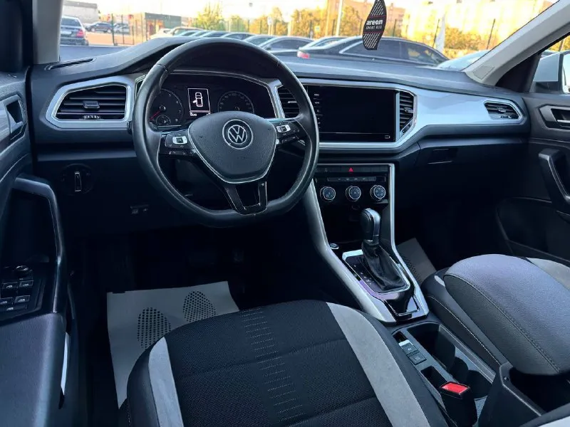 🚗🅰️🅰️🅰️ 🚘марка: volkswagen t-roc ⚙️двигатель: 1.5 ⛽️топливо: бензин 📦коробка автомат (gsg) 📅год выпуска: 2022 💴цена: 2.300.000₽ 🗺пробег:60.000 км 📱номер телефона: +7-949-4999-180 +7-949-5000-980 - авто в очень в хорошем состоянии -eco-режим. -кожаный салон - подогрев передних сидений -подогрев задних сидений -подогрев руля - подогрев зеркал - раздельный климат-контроль 4 зоны - мультируль - адаптивный круиз-контроль accs -система адаптивного освещения дороги afs -система контроля усталости водителя - камера заднего вида - старт-стоп, стоп старт - иммобилайзер - бесключевой доступ -автозапуск - акустика, aux, bluetooth, usb, gps (система смм), голосовое управление. качественная акустическая система -датчик света -датчик дождя -led-оптика, -дистроник, удержание в полосе и датчик слепых зон -аварийное торможение при угрозе столкновения -пневмо подвеска 📞 🇷🇺 звоните: +7-949-4999-180 +7-949-5000-980 📍•город мариуполь ул куприна 10• - фотография - 7