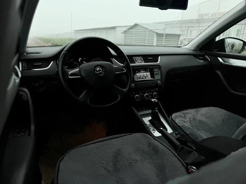 🚗🅰️🅰️🅰️ 🚘марка: škoda octavia a7 ⚙️двигатель: 1.6л ⛽️ топливо:бензин 📅год выпуска: 2014 📦кпп:автомат 💴цена: 1.400.000₽⬇️ 🗺пробег: 130.000 км 📱номер телефона: +7-949-4999-180 +7-949-5000-980 📝описание: -климат- контроль - подогревы сидений - комбинированные вставки салона с кожаными элементами - акустика, aux, usb - эл стеклоподъемники - эл регулировки зеркал - abs esp - безопастность (airbag) 📍•город мариуполь ул куприна 10• 📞 🇷🇺 звоните: +7-949-4999-180 +7-949-5000-980 - фотография - 7