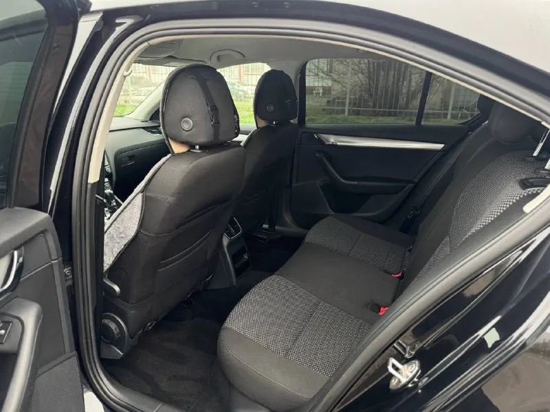 🚗🅰️🅰️🅰️ 🚘марка: škoda octavia a7 ⚙️двигатель: 1.6л ⛽️ топливо:бензин 📅год выпуска: 2014 📦кпп:автомат 💴цена: 1.400.000₽⬇️ 🗺пробег: 130.000 км 📱номер телефона: +7-949-4999-180 +7-949-5000-980 📝описание: -климат- контроль - подогревы сидений - комбинированные вставки салона с кожаными элементами - акустика, aux, usb - эл стеклоподъемники - эл регулировки зеркал - abs esp - безопастность (airbag) 📍•город мариуполь ул куприна 10• 📞 🇷🇺 звоните: +7-949-4999-180 +7-949-5000-980 - фотография - 8