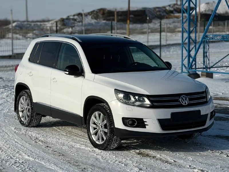 🚗🅰️🅰️🅰️ 🚘марка: volkswagen tiguan ⚙️двигатель:2.0л ⛽️вид топлива:бензин 📅год выпуска: 2012г 📦кпп:автомат (айсин) 💴цена: 1.370.000₽⬇️ 🗺пробег:196.000 км 📱номер телефона: +7-949-4999-180 +7-949-5000-980 - подогрев сидений - подогрев зеркал - климат - мультируль - круиз-контроль - акустика, aux, usb, -старт-стоп -датчик света -датчик дождя -эл ручник вложений не требует 📞 🇷🇺 звоните: +7-949-4999-180 +7-949-5000-980 📍•город мариуполь ул куприна 10 - фотография - 3