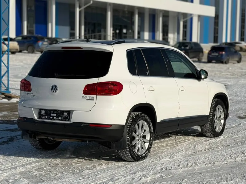 🚗🅰️🅰️🅰️ 🚘марка: volkswagen tiguan ⚙️двигатель:2.0л ⛽️вид топлива:бензин 📅год выпуска: 2012г 📦кпп:автомат (айсин) 💴цена: 1.370.000₽⬇️ 🗺пробег:196.000 км 📱номер телефона: +7-949-4999-180 +7-949-5000-980 - подогрев сидений - подогрев зеркал - климат - мультируль - круиз-контроль - акустика, aux, usb, -старт-стоп -датчик света -датчик дождя -эл ручник вложений не требует 📞 🇷🇺 звоните: +7-949-4999-180 +7-949-5000-980 📍•город мариуполь ул куприна 10 - фотография - 4