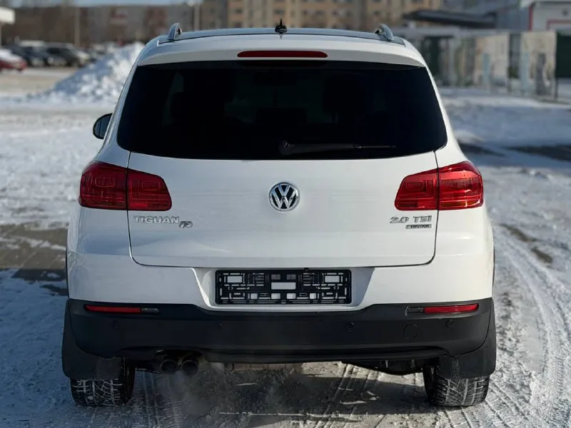 🚗🅰️🅰️🅰️ 🚘марка: volkswagen tiguan ⚙️двигатель:2.0л ⛽️вид топлива:бензин 📅год выпуска: 2012г 📦кпп:автомат (айсин) 💴цена: 1.370.000₽⬇️ 🗺пробег:196.000 км 📱номер телефона: +7-949-4999-180 +7-949-5000-980 - подогрев сидений - подогрев зеркал - климат - мультируль - круиз-контроль - акустика, aux, usb, -старт-стоп -датчик света -датчик дождя -эл ручник вложений не требует 📞 🇷🇺 звоните: +7-949-4999-180 +7-949-5000-980 📍•город мариуполь ул куприна 10 - фотография - 5