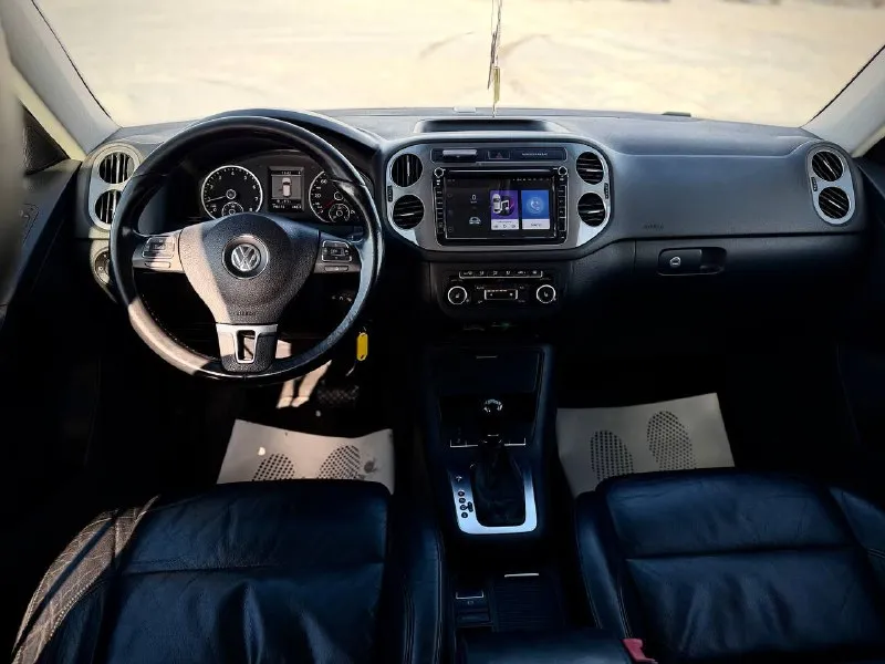 🚗🅰️🅰️🅰️ 🚘марка: volkswagen tiguan ⚙️двигатель:2.0л ⛽️вид топлива:бензин 📅год выпуска: 2012г 📦кпп:автомат (айсин) 💴цена: 1.370.000₽⬇️ 🗺пробег:196.000 км 📱номер телефона: +7-949-4999-180 +7-949-5000-980 - подогрев сидений - подогрев зеркал - климат - мультируль - круиз-контроль - акустика, aux, usb, -старт-стоп -датчик света -датчик дождя -эл ручник вложений не требует 📞 🇷🇺 звоните: +7-949-4999-180 +7-949-5000-980 📍•город мариуполь ул куприна 10 - фотография - 8
