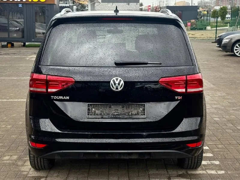 🚗🅰️🅰️🅰️ 🚘марка: volkswagen touran ⛽️вид топлива:дизель 📦кпп :механика ⚙️двигатель 1.6л turbo 📅год выпуска: 2017 💴цена: 2.200.000 т/руб ⬇️ 🗺пробег:118.000км 📱номер телефона: +7-949-4999-180 +7-949-5000-980 • подогрев сидений •эл стеклоподъемники • подогрев зеркал • кондиционер •акустика, aux, usb, 📍город мариуполь ул куприна 10 📞 🇷🇺 звоните: +7-949-4999-180 +7-949-5000-980 - фотография - 5