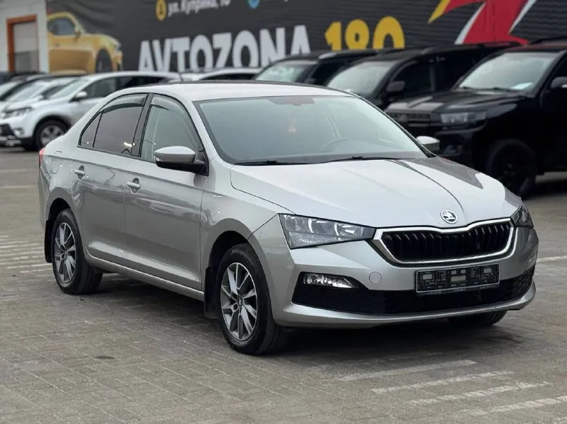 🚗🅰️🅰️🅰️ 🚘марка: škoda rapid ⚙️двигатель: 1.6 ⛽️ топливо:бензин 📅год выпуска: 2020 📦кпп:механика 💴цена: 1.530.000₽ 📱номер телефона: +7-949-4999-180 +7-949-5000-980 📝описание: - климат контроль - 4 эл стеклоподъемники -эл регулировки зеркал -парктроники -мульти руль -сидения с боковой поддержкой -подогревы сидений -акустика аux usb автомобиль в отличном состоянии вложений не требует авто полностью обслужено 📍•город мариуполь ул куприна 10 • 📞 🇷🇺 звоните: +7-949-4999-180 +7-949-5000-980 - фотография - 3
