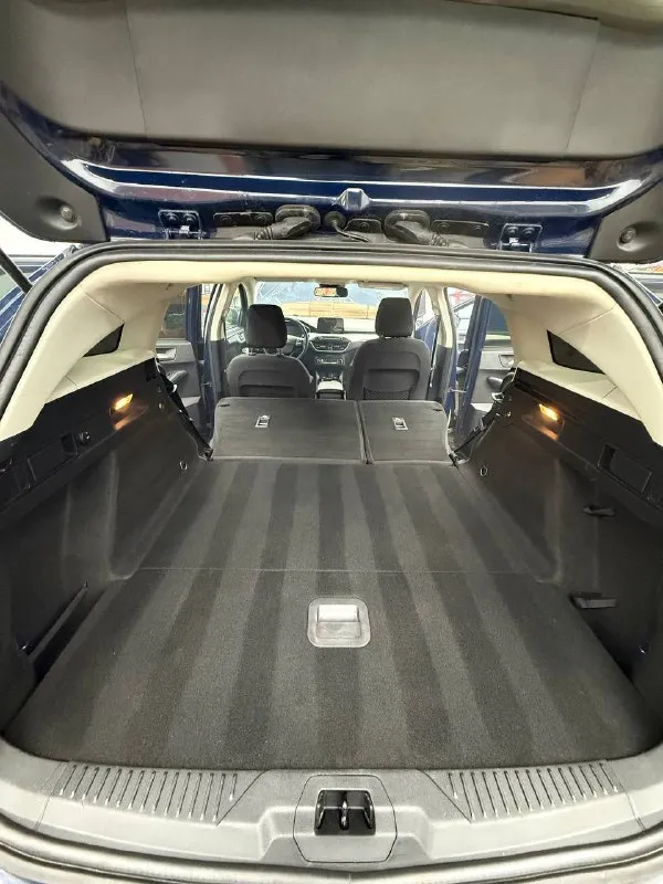 Продажа ford focus iv, 2019 г. в., автомат, 1.5 tdci, дизель, 194.000 км пробег, из германии. универсал, передний привод, расход 4,5 л. 2 ключа. 2 комплекта колес! без adblue!!! 8-акпп - aisin! доступ и заводка без ключа, навигация, android, carplay, раздельный круиз-контроль, датчик мертвых зон, предупреждение столкновения, помехи сбоку, ограничитель скорости, датчик удержания полосы, парктроники перед/зад, датчики света и дождя, и другие полезные функции. в багажнике запаска и домкрат! новый аккумулятор, после обслуживания. 💳 1.470.000 руб. 📲 +79493678727 📞 🇷🇺 звоните: +79493678727 - фотография - 8