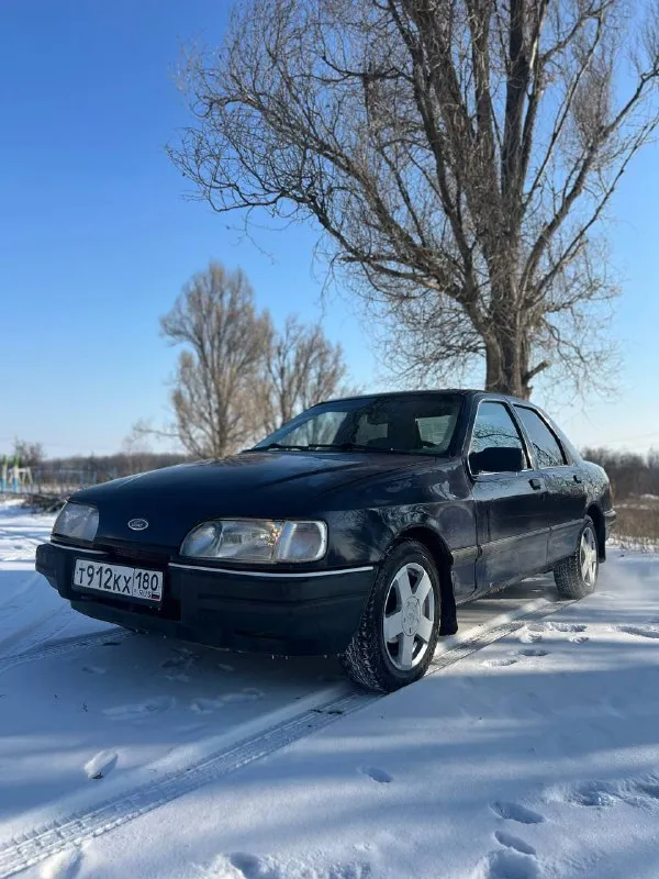 Продам ford sierra 2.0 ohc, задний привод, 87 год, карбюратор. по кузову живая, минимальные моменты.... - фотография