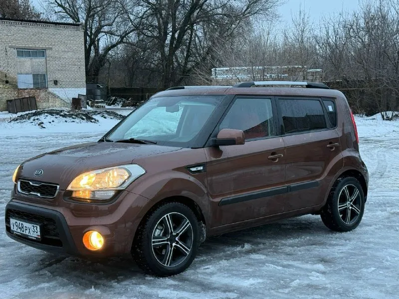 В продаже kia soul ❗❗
🚗 2012 Г. В. (1 рестайлинг)
⚙ Двигатель: 1.6 (129 л. С. )
🔧 Кпп: мкпп, 6-ступенчатая
📊 Пробег: 173 000 км
🚫 Без дтп!
Практичный и функциональный автомобиль, отлично подходящий для повседневной эксплуатации 👍
Пятидверный хэтчбэк сочетает в себе удобство городского авто и комфорт для поездок за город 🌿
Автомобиль проверен временем, зарекомендовал себя как надёжный и простой в обслуживании 🔥
💎 Максимальная комплектация
📍 Осмотр: г. Снежное
💰 Цена: 780 000 ₽
🤝 Торг у капота
📞 Телефон: +79496200720 - фотография - 3