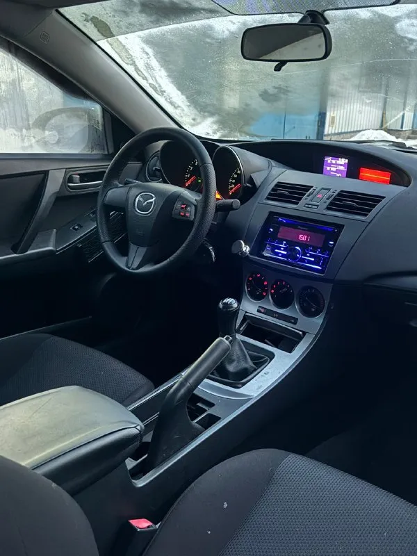 Mazda 3 bl мазда 3 💰670.000💰 1.6 мт 2011г мотор идеальное состоянии, не дымит, не троит, масло вообще не ест! коробка механика классическая без нареканий ! не хрустит, не выбивает, без проблем ходовая без стуков, ничего не гремит, не стучит! не куда не тянет! вложений не требует, техничка сел и уехал, без проблем! без гнили, красивая машинка салон чистый, и ухоженный 👍 музыка с bt играет хорошо, печка работают, фары светят все лампочки которые должны, расход бензина 6-8 литров документы чистые, без запретов, без штрафов, любое переоформление в мрэо с моим присутствием! осмотр г. макеевка связь +79494890856 цена 670.000 руб 🎁 срочно нужны деньги! - фотография - 10