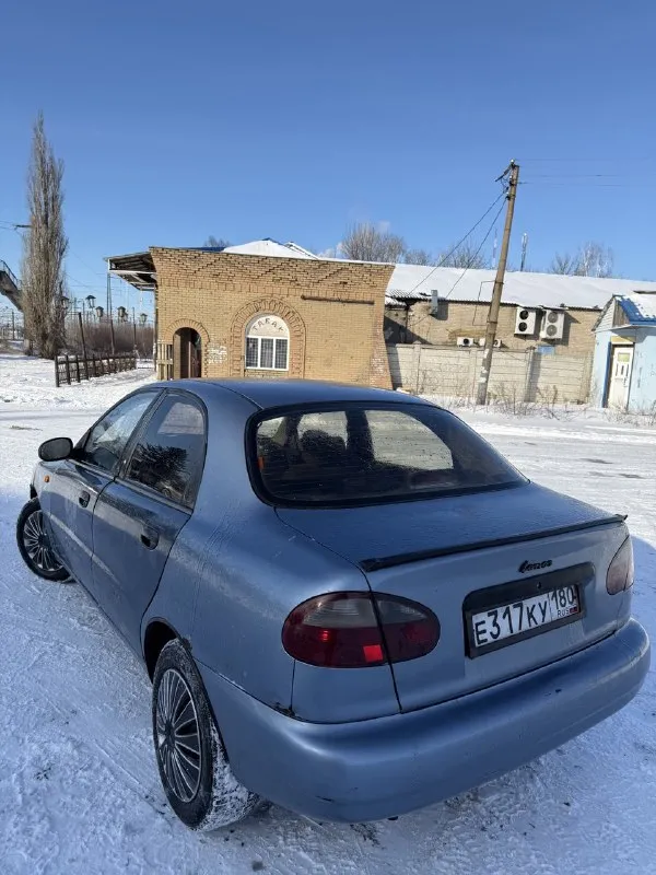 Продам lanos (поляк)🔥 год выпуска:2008🔥 пробег, км:90.000 (новый мотор) 🔥 модификация:1.6мт (а16dms)🔥 тип двигателя:газ/бензин🔥 коробка передач :механика 🔥 привод:передний🔥 тип кузова : легковой седан🔥 koмплeктaция: prestige🔥 цвет: cиний🔥 1 собственник газ вписан автомобиль в полной комплектации, гидроусилитель руля, стеклоподъемники, кондиционер, подогрев стекл. в продаже lanos на полном ходу, на автомобиле установлено газовое оборудование, так же авто работает и на бензине(на данный момент газ откинут). новый мотор-заводится с пол оборота, работает хорошо, не троит, не глохнет, тяга бешенная. кпп-все передачи включаются без хрустов, ничего не выбивает. салон в замечательном состоянии, выглядит шикарно. по электрике все в рабочем состоянии. ходовая в замечательном состоянии, едет мягко. по кузову имеются ньюансы, не критично. так же имеется видео, по просьбе отправлю для более лучшего осмотра авто. цена:229.999 тысяч возможен пригон по договоренности. возможен обмен. номер для связи:+79495752024 - фотография - 2
