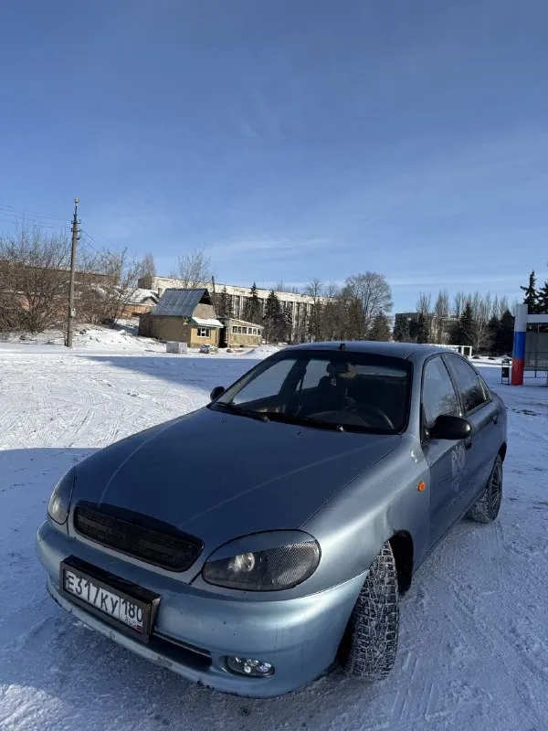 Продам lanos (поляк)🔥 год выпуска:2008🔥 пробег, км:90.000 (новый мотор) 🔥 модификация:1.6мт (а16dms)🔥 тип двигателя:газ/бензин🔥 коробка передач :механика 🔥 привод:передний🔥 тип кузова : легковой седан🔥 koмплeктaция: prestige🔥 цвет: cиний🔥 1 собственник газ вписан автомобиль в полной комплектации, гидроусилитель руля, стеклоподъемники, кондиционер, подогрев стекл. в продаже lanos на полном ходу, на автомобиле установлено газовое оборудование, так же авто работает и на бензине(на данный момент газ откинут). новый мотор-заводится с пол оборота, работает хорошо, не троит, не глохнет, тяга бешенная. кпп-все передачи включаются без хрустов, ничего не выбивает. салон в замечательном состоянии, выглядит шикарно. по электрике все в рабочем состоянии. ходовая в замечательном состоянии, едет мягко. по кузову имеются ньюансы, не критично. так же имеется видео, по просьбе отправлю для более лучшего осмотра авто. цена:229.999 тысяч возможен пригон по договоренности. возможен обмен. номер для связи:+79495752024 - фотография - 4