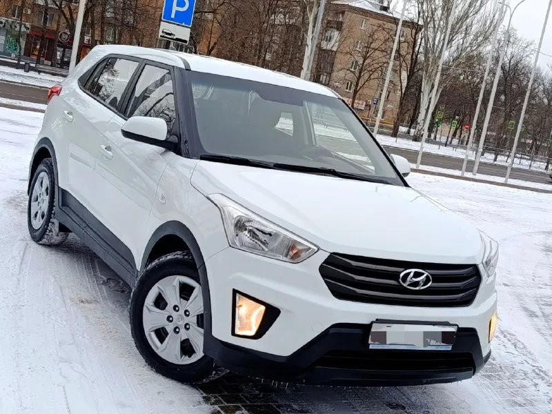 Hyundai creta 2017 1.6at -коробка автомат -пробег 167000 -цена 1.495000₽ -тел. : +79494676510 -мариуполь продаю крету в отличном состоянии, кузов без дефектов выглядит безупречно, двигатель работает ровно без посторонних звуков, подвеска отрабатывает четко без стуков, по электрике ошибок нет кондиционер печка подогревы - всё работает как положено. коробка переключается без пинков, тысячу назад была произведена замена масла, автомобиль не участвовал в дтп, не использовался в коммерческих целях всегда своевременно был обслужен(есть история обслуживания в виде заказ-нарядов). очень приятен и прост в эксплуатации, низкий расход топлива и корейское качество. - фотография - 1