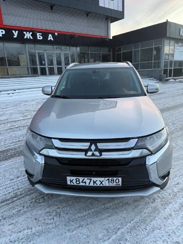 Mitsubishi outlander 2019 2.4 л, полный привод, 7 мест, климат, бесключевой доступ, подогрев сидений, кожа, 2 комплекта резины, пробег 95 т км донецк, цена 2.050.000 рублей +79493145500 - фотография - 5