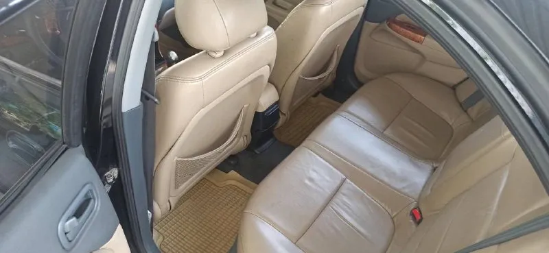 Nissan almera classic, 2007 b10 комплектация samsung — надежный японец на каждый день основные характеристики: • двигатель: 1.6 (107 л. с.), работает ровно, масло не ест. • коробка: механика — переключается плавно, без нареканий. • пробег: 237.000км. пробег не скручен. я второй владелец. владела девушка. состояние и обслуживание: автомобиль всегда обслуживался вовремя и оригинальными запчастями. за последнее время было сделано: замена масла, элементов подвески, новый радиатор, комплект сцепления. подвеска отрабатывает отлично, посторонних шумов нет. салон чистый, не прокуренный. по кузову есть некритические изъяны, пороги требуют внимания незначительного, что вполне естественно для автомобиля этого года. юридически полностью чистая, ( евро 4 вписана в техпаспорт), штрафов и обременений нет. птс оригинал. цена: 640.000руб. реальному покупателю - торг у капота. по номеру +79497179348 если не будет доступен по второму : +79497152397 📞 звоните: +7(949)7179348 - фотография - 10