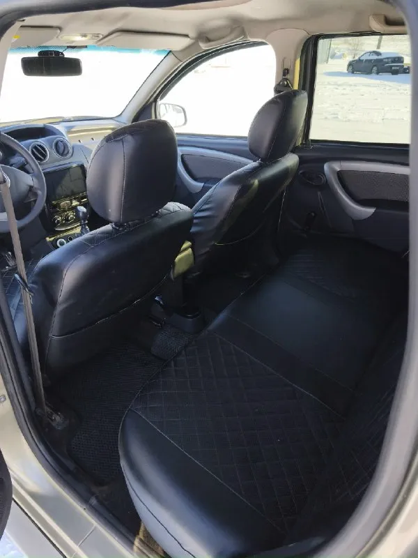 ‼️рено дастер рест‼️ 🔹полный привод 4вд 🔹год 2013 🔹пробег 230 тыс 🔹двигатель 2.0 ( 4 вд) 🔹кпп 6ст 🔹документы в полном порядке автомобиль в хорошем состоянии, двигатель работает хорошо, кпп тоже, ходовка перебрана, кузов в хорошем состоянии, отличная и самая надежная комплектация двиг 2.0 на мкпп 6 ст, резина зима новая и лето в хорошем состоянии, подогревы сидений кондиционер стеклоподъёмники все работает, допом установлена сигнализация с автозапуском, все вопросы по тел +79490827636 🔥цена 695 тыс руб🔥 самый низ рынка днр +500 км на дастер 2.0 кпп 4вд 🔥 осмотр г зугрэс 📞 звоните: +7(949)0827636 - фотография - 6