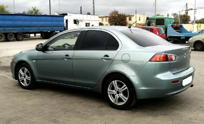 Mitsubishi lancer х 2011 год выпуска, рестайлинг !!! осмотр – донецк, макеевка. тел: +7978-555-77-28 миранда (telegram) цена – 685 000 ₽ по низу рынка, срочная продажа!!! не такси, не каршеринг, во владении у юрлиц никогда не была. стоит на учёте, техосмотр пройден. машина в хорошем рабочем состоянии. все расходники менялись вовремя по регламенту. на момент стоит новый аккумулятор, хорошая зимняя резина, ходовая в полном порядке. есть антикоррозийная обработка, обесшумлена. двигатель заводится без каких-либо проблем, работает ровно, не троит, не дымит. мкпп работает отлично, ошибок на приборной панели нет. отличная комплектация: кондиционер, бортовой компьютер, сенсорная магнитола, abs, esp, иммобилайзер, airbag, подогревы сидений (2 режима), сигнализация starline, подогрев зеркал и заднего стекла, гур, серворуль. торг присутствует, звоните всё обсудим - фотография - 6