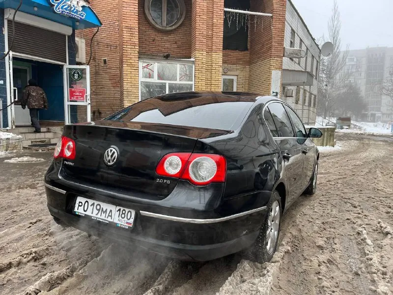 Продам volkswagen пассат б6. 2007г. 2.0 айсин! машина более 2х лет в одних руках. я хозяин. по машине сделано очень много! новая оптика с новыми линзами и замерами. свет великолепный! два комплекта шин! климат работает хорошо. кондиционер обслужен! грм новый включая помпу все ремни и ролики. не гнилой! цена 650т. р. г. донецк +79493474588 📲 tg: богдан богдан 📞 звоните: +7(949)3474588 - фотография - 6