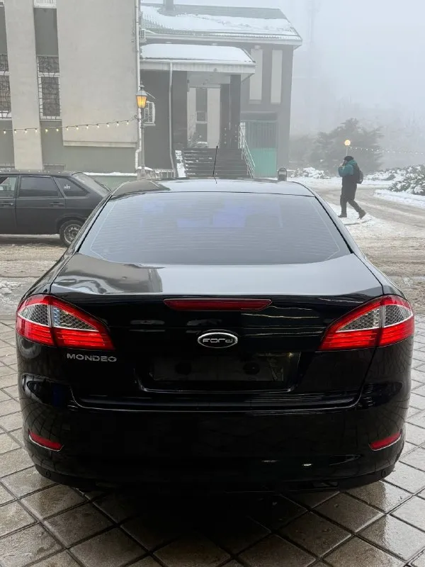 Продам ford mondeo 4 2007 год 2.0л авто в идеальном состоянии двигатель коробка ходовая в отличном самая полная комплектация линзованные фары электропривод сидений датчик дождя/ света климат контроль тесло монитор круиз контроль кнопка старт стоп и многое другое два комплекта колес лето на литых дисках машина на мне на учёте собственник! карта техосмотра имеется!!! цена 670тыс руб срочно‼ торг +79490738124 харцызск - фотография - 6