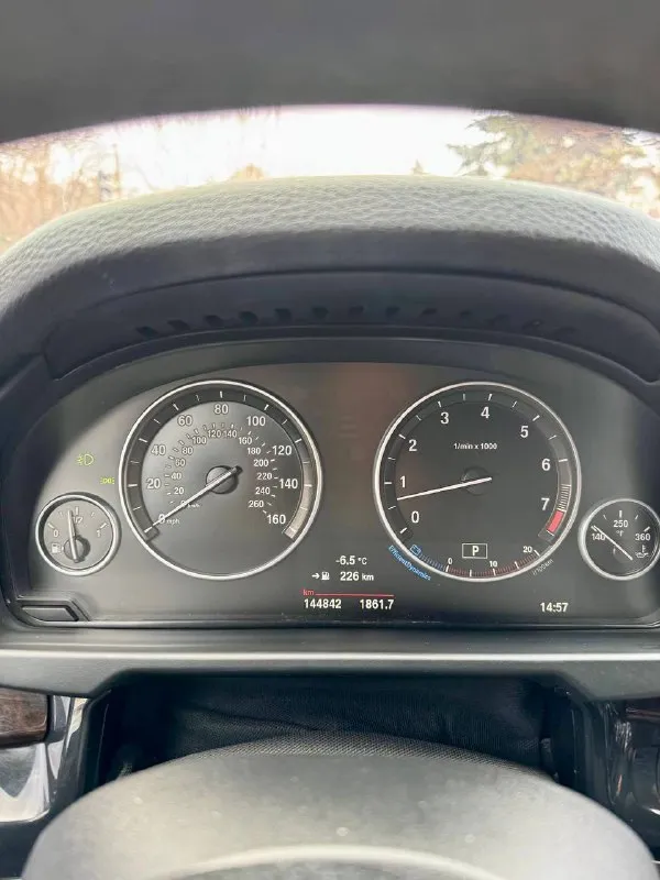 🐺 bmw x5 f15 💰цена: 3 900 000р 🏢город: мариуполь 📅год выпуска: 2015 🧾пробег: 144 842км. ⚙️двигатель: 3.0 n55b30b ⛽топливо: бензин ⚙️кпп: автомат zf8hp 📞 телефон: +7-949-727-41-51 +7-949-551-91-52 +7-989-263-55-56 💾 описание: - фотография - 10