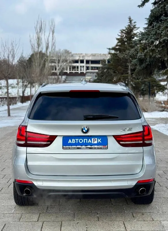 🐺 bmw x5 f15 💰цена: 3 900 000р 🏢город: мариуполь 📅год выпуска: 2015 🧾пробег: 144 842км. ⚙️двигатель: 3.0 n55b30b ⛽топливо: бензин ⚙️кпп: автомат zf8hp 📞 телефон: +7-949-727-41-51 +7-949-551-91-52 +7-989-263-55-56 💾 описание: - фотография - 5