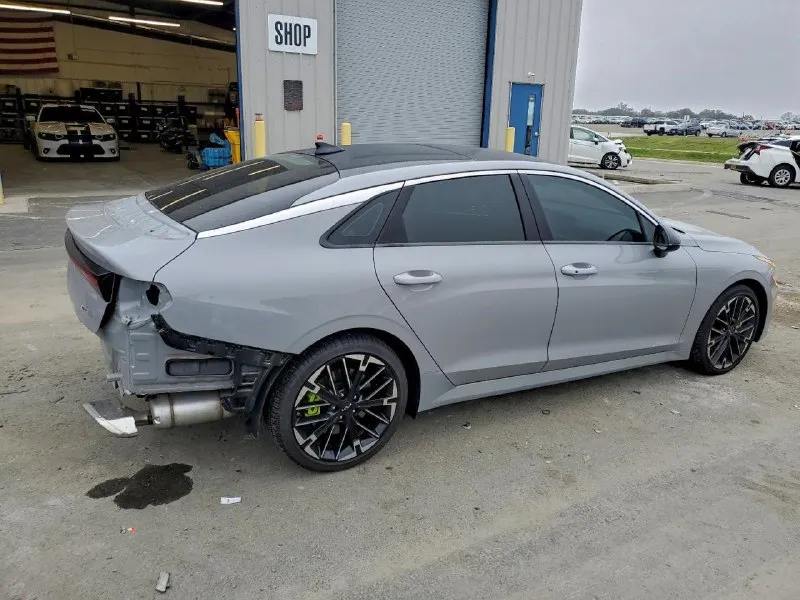 Kia k5, gt ✨

Год 09/2024
Пробег 10.800 км!
Двигатель 2.5t, 294 л. С.
Передний привод

Максимальная комплектация!
Не путать с gt-line, которая на атмо 2.5. В данной машине установлен турбированный 2.5-литровый двигатель в паре с dct! 💪

Автомобиль с самым минимальны повреждением! Салон в идеале, технически также в отличном состоянии!

Выкупаем автомобиль за свои деньги!

Цена под ключ: 𝟓. 𝟔𝟗𝟎. 𝟎𝟎𝟎 ₽ 💵
* С учетом ремонта, таможни под 48%, утиль сбора и доставки.

Кирилл
+7 (949) 400-56-31
📞 🇷🇺 Звоните: +79494005631 - фотография - 4