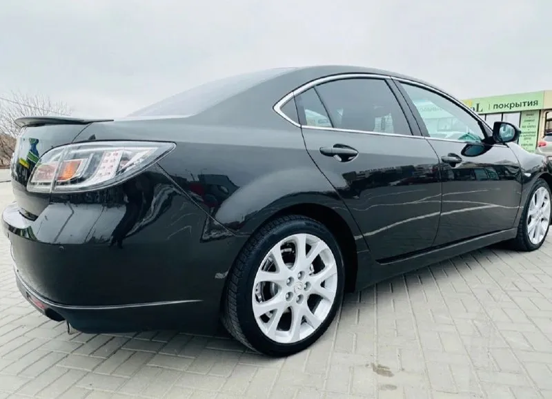 Продам mazda 6 gh в идеальном состоянии спорт комплектации 2008 года 2 литровый двигатель на автомат коробке передач двигатель коробка ходовая дно тоже в идеальном состоянии не гнилая по машине работает каждая кнопка по ходовой поменено много чего продажа с полным переоформлением без штрафов запретов и т д цена 950000 связь не очень можно в телеграмм писать тел +79494066500 📲 tg: @shifu2 📞 звоните: +7(949)4066500 - фотография - 3