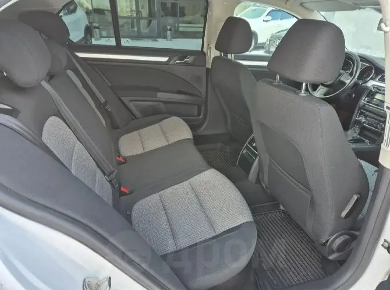 Продам skoda superb 2012 года в отличном состоянии. двигатель 1.8(152 л. с) коробка обычный автомат айсин пробег 122к. км. цена 1.190 🍋 ₽ т. +79494168051 - фотография - 7