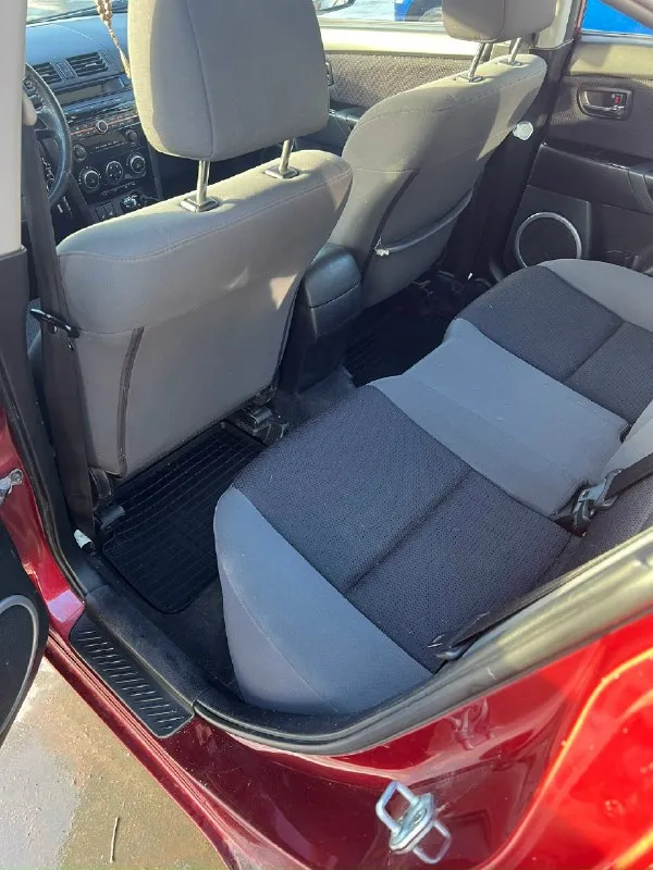 Mazda 3 рестайлинг 2008 год 230000 км пробег 1600 см3 объем 520 тыс ₽ +79493525469 евгений г. донецк продам мазду3 в очень хорошем состоянии для своих лет. пороги поварены, тормозные диски и колодки заменены в круг. климат, 4 эсп, подогревы передних сидений. заменено масло двс motul, все фильтра. в комплекте запаска докатка и полноразмерное колесо. ничего не стучит, не гремит, едет как надо, в ближайшее время ничего делать не нужно, сел и поехал. звоните, все расскажу. 📞 звоните: +7(949)3525469 - фотография - 6