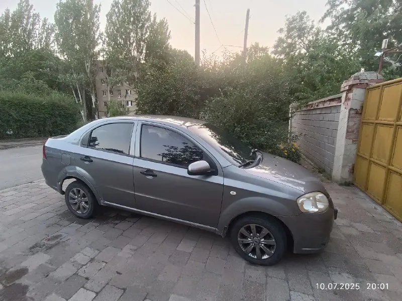 Chevrolet aveo 2008г. в. мотор 1.5 пробег 230 000 цена 380 000р номера 180 регион +79493017044 📞 звоните: +7(949)3017044 - фотография - 2