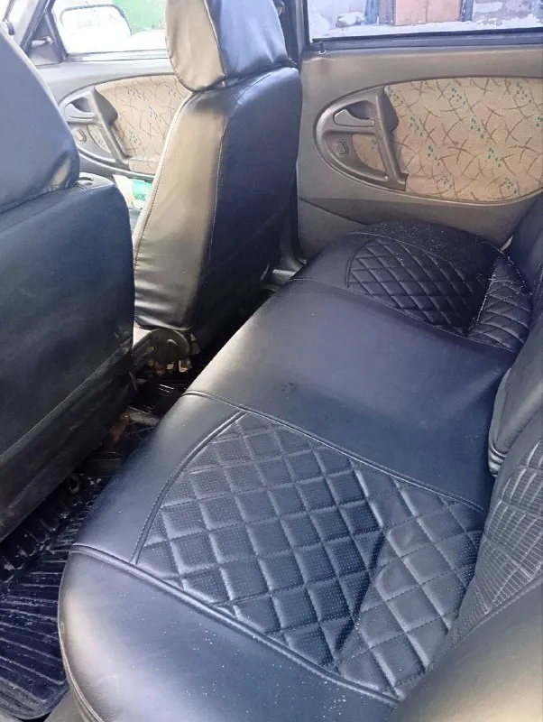 ‼продам ваз 21104 красный луч 2005 года, ✅ по документам все чисто, на пост. учете 181 регион, переоформление в мрэо купля продажи от собственника. пробег 300тыс. , двигатель 1.6, 16 клап. прошлым летом был кап. ремонт двигателя, масло не ест ⛔, фильтра масло недавно меняны, резина зимняя на титанах, есть 2 комп. летней б/у. коробка, сцепление, замок зажигания меняны ✅ 💰цена 260тыс. руб. торг у капота, смотреть машину после 16.00. +79591195400 📞 звоните: +7(959)1195400 - фотография - 5