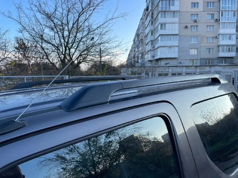 Продам suzuki jimny 2016,1.3,автомат, полный привод, родной пробег 68 т. км, машина местная, покупалась у официального дилера, не битый и не крашеный, все стекла родные!!!хорошая комплектация, все ключи, установлена защита двигателя, новая резина, сервисная история. цена 1.550.000₽, торг +79900198898 - фотография - 6