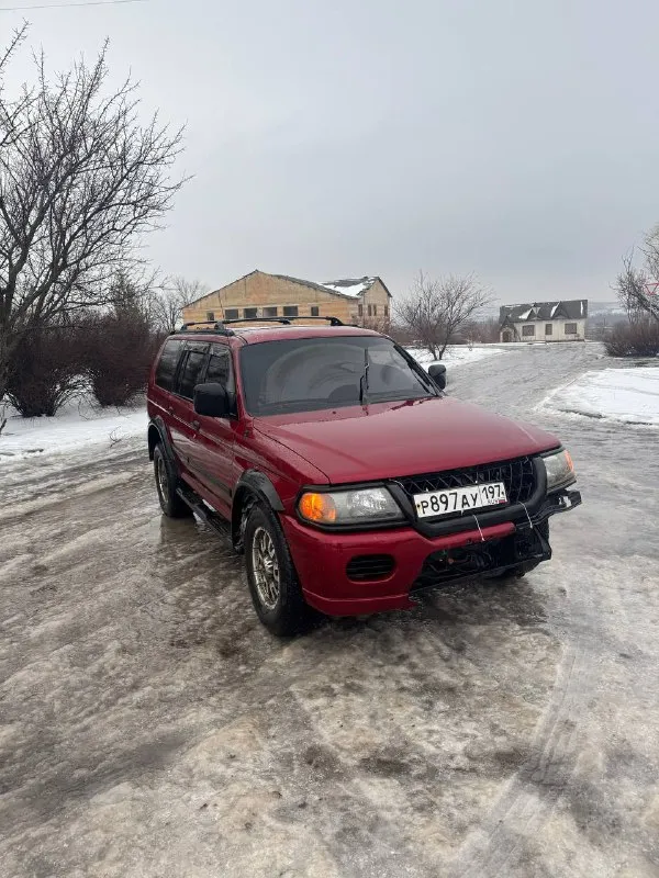 3л акпп по технике ничего не беспокоит, все работает в том числе и кондей. работает четко как калаш движка, коробка во всех режимах переключается не затягивает ничего не тупит в кик дауне иногда может при переключении с 4 на 3 пнуть, раздатка безотказная работает как с завода. новое лобовое, дворники, лампочки оч хорошие, резины шипованая, топливный бак. бампер на него новый есть. по кузову ну такой… боевой, состояние оцениваю на 3 (с 3х метров выглядит четко) салон не прокуренный, не просиженный, есть рэб на него. ценник 650 со всеми плюшками +79494508613 📲 tg: gold fish 📞 звоните: +7(949)4508613 - фотография - 5